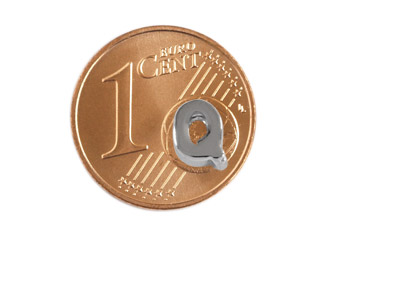 kleine Buchstabenperlen, Alphabetperlen für Armbänder , Bild 2 mit Größenvergleich