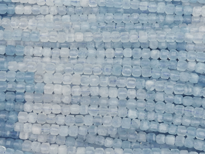 würfelförmige 3mm Aquamarin Steinperlen