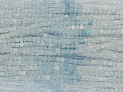 hellblaue würfelförmige Aquamarin Steinperlen 2mm