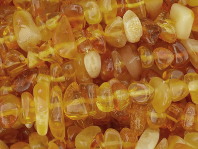 echte Bernstein Steinperlen Splitter - Nahaufnahme