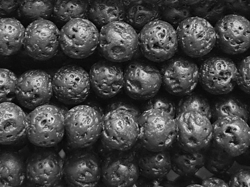 echte schwarze Lavastein Perlen rund 5mm zum Schmuckmachen -