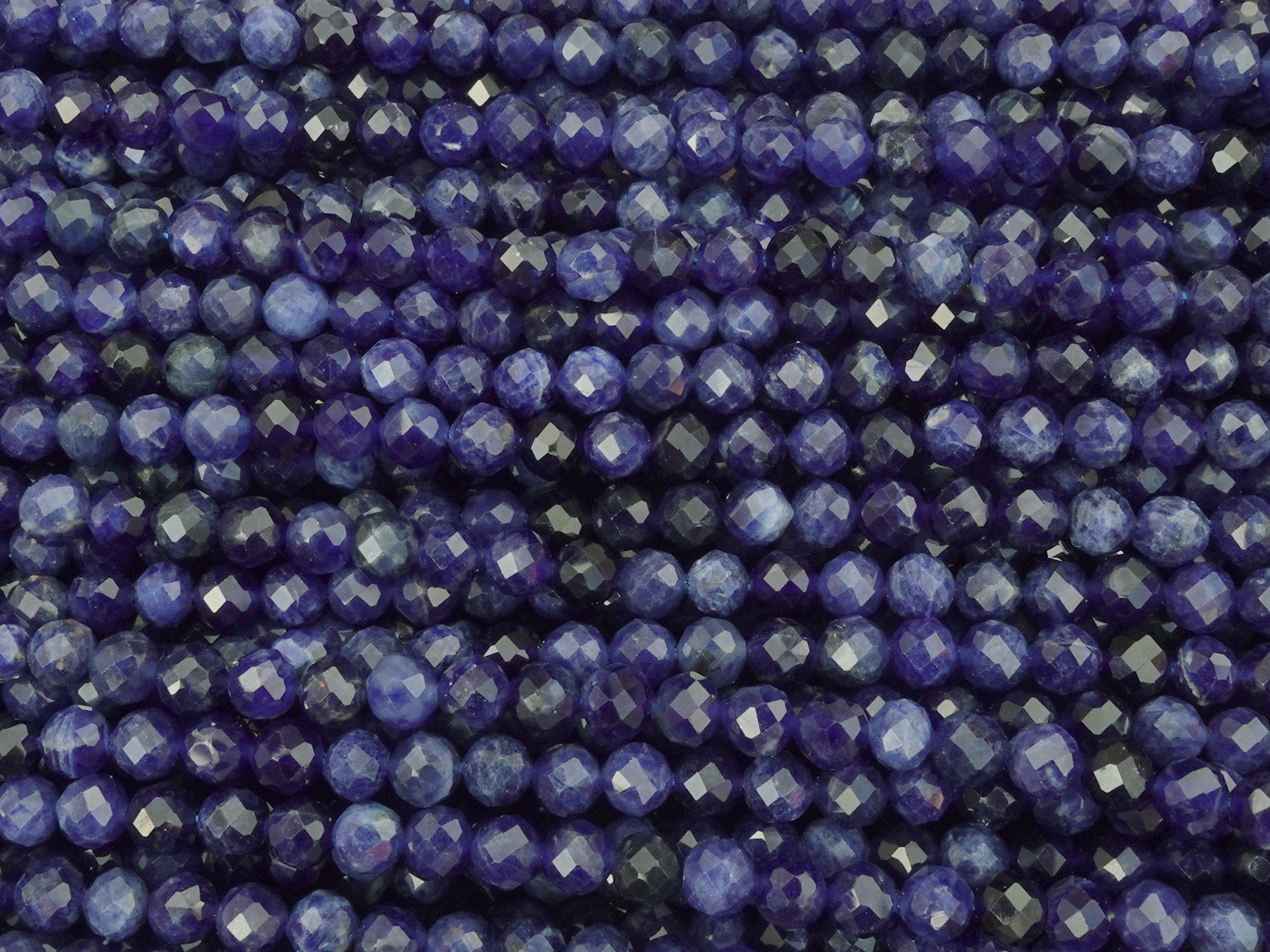 facettierte 4mm Sodalith Steinperlen zum Schmuckmachen