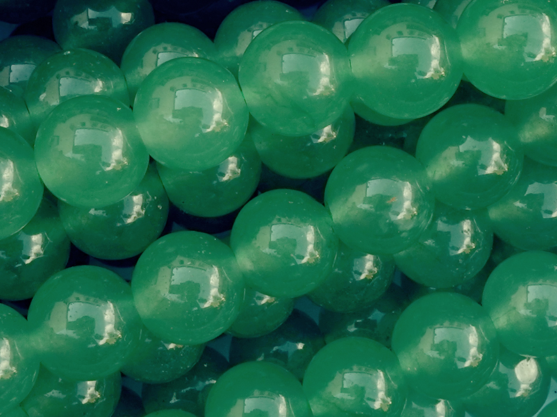 herbal-green gefärbte weiße Jade Steinperlen rund 8mm - Naha
