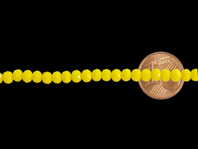 facettierte Rondellenperlen aus Glas mit Größenvergleich