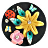 1 Stück Fimo Cabochon schwarz mit Blumen und Marienkäfer