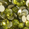 1 Pkg. (20 Stk.) Flat Back Strasssteine SS20 Olivine