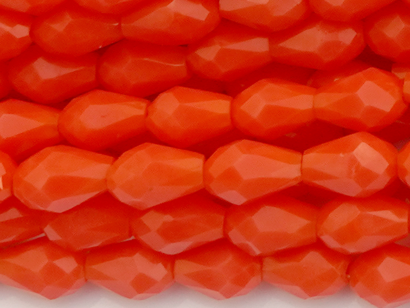 kleine orange facettierte Glasperlentropfen 3x5mm - Nahaufna