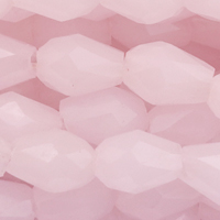 1 Strang (~92 Stk) facettierte Tropfen ~3x5mm, opal rosa