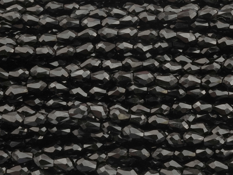 kleine schwarze facettierte Glasperlentropfen 3x5mm