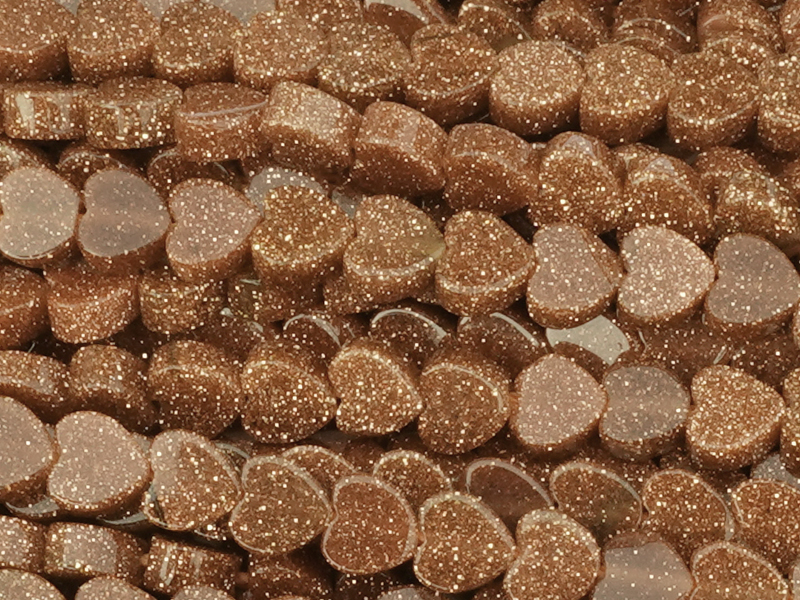 herzförmige Goldfluss Perlen 4mm zum Schmuckmachen - Nahaufn