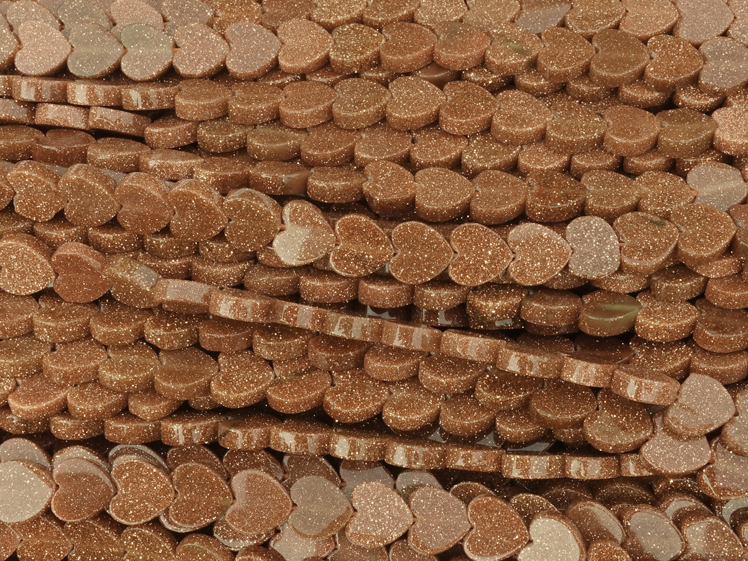 herzförmige Goldfluss Perlen 6mm zum Schmuckmachen