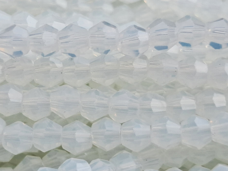 weiße facettierte Doppelkegel Perlen Bicone Beads 3mm - Naha