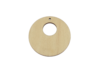 kreisförmiger Holzanhänger aus leichtem Birkenholz zum Baste