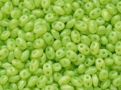 Lemon Grüne Miniduo Perlen Maigrün