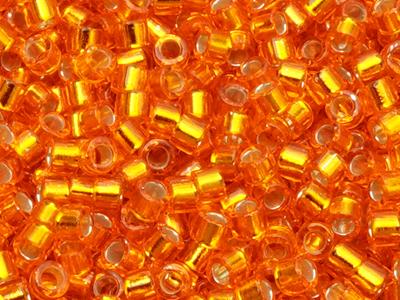 orange MIYUKI Delica Perlen 11/0 Farbe DB45 - Nahaufnahme