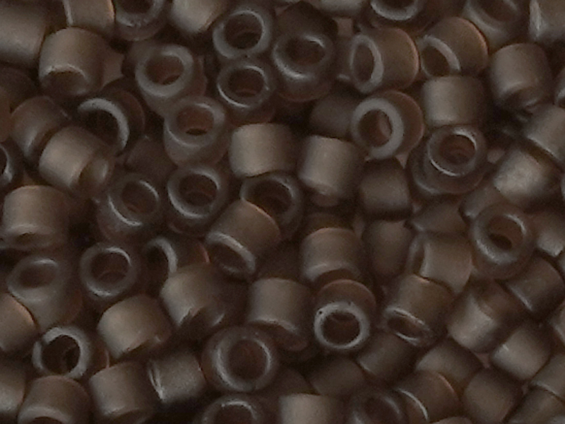 MIYUKI Delica Perlen 11/0 Farbe: DB769 braun - Nahaufnahme