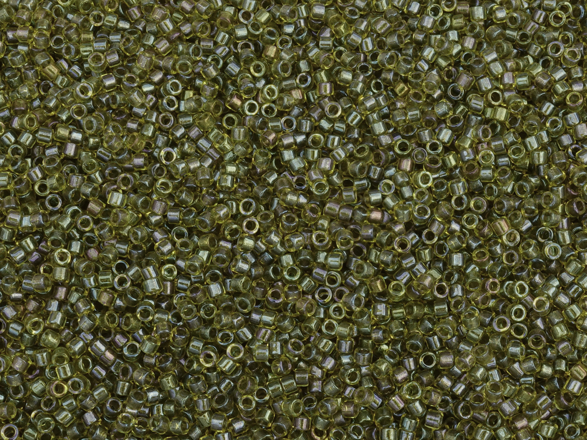 grüne Miyuki Delica Perlen Größe 11/0 Farbe DB2377