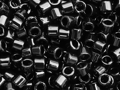 schwarze Miyuki Delica Perlen größe 10/0 Farbe DBM10