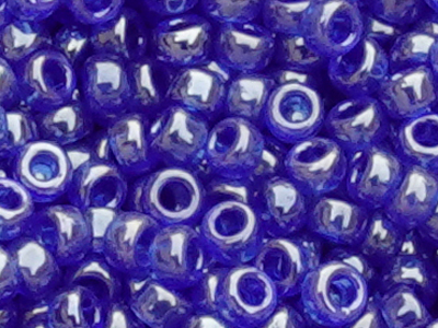 blaue Miyuki Rocailles Saatperlen 15/0 Farbe 176 Nahaufnahme