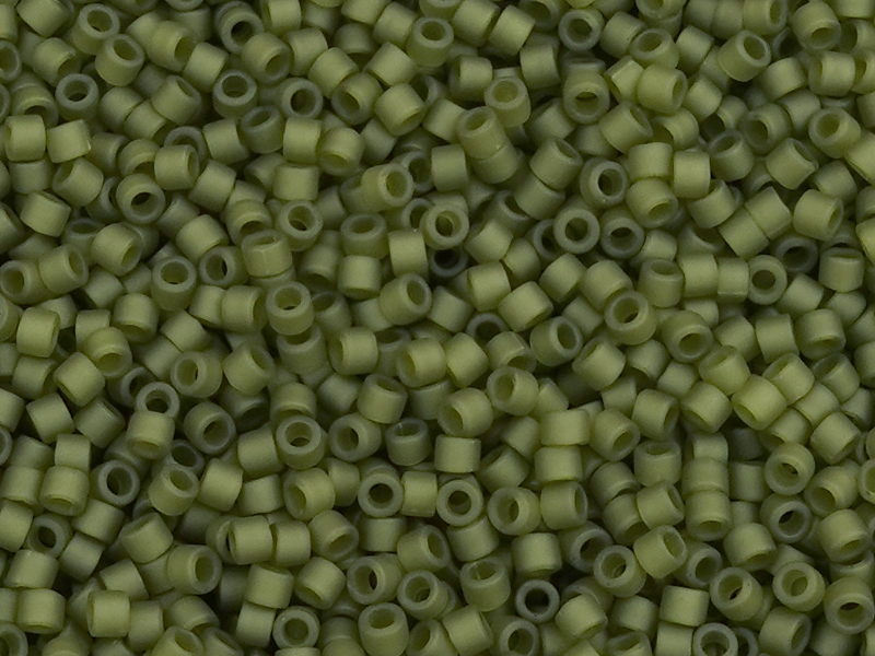 MIYUKI Delica Perlen Größe 11/0 Farbe: DB2404 mattes Olivegr