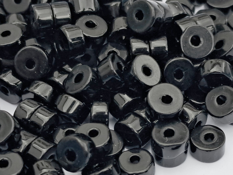 scheibenförmige Heishi Perlen 4x2mm aus echtem Obsidian - Na