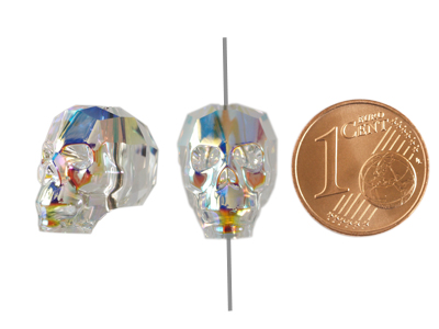 Swarovski Skull Bead 13mm Crystal AB mit Größenvergleich