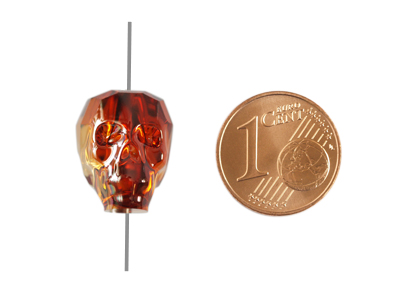 Swarovski Skull Bead 13mm Crystal Red Magma mit Größenvergleich