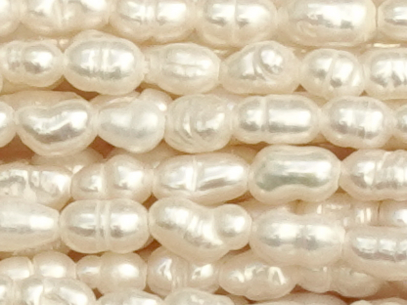 weiße längliche Zuchtperlen Kulturperlen ca.3x4mm zum Schmuc