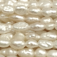 1 Strang (~38cm) echter Zuchtperlen, länglich ~6x3mm, B-Qualität