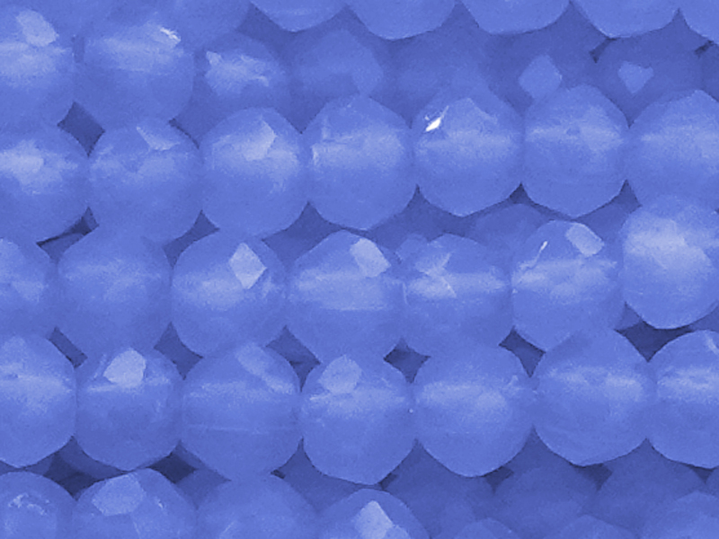 blaue, facettierte, geschliffene Glasperlen 2x3mm - Nahaufna