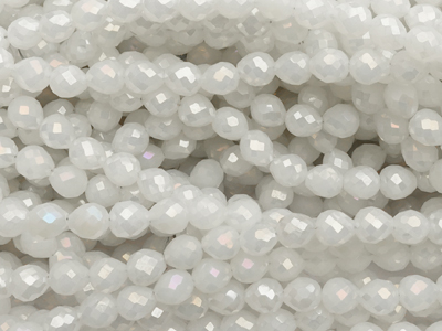 erdbeerförmige, facettierte Glitzerperlen Tropfen 4mm