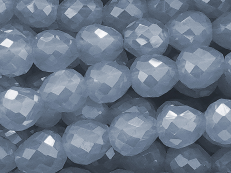 erdbeerförmige, Glasperlen Tropfen 4mm, Farbe: smoky blue -