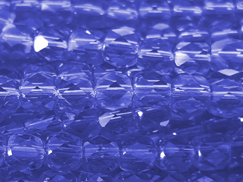 tönnchenförmige Glasperlen 4mm, Farbe: Sapphire Blau - Nahau