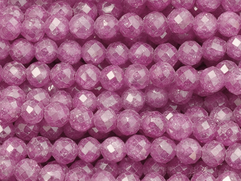 faceted zirconia beads 3mm, berry color - closeup