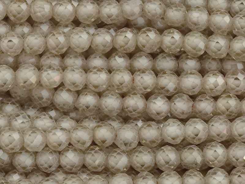 facettierte Zirkonia Perlen 3mm, Farbe Beige - Nahaufnahme