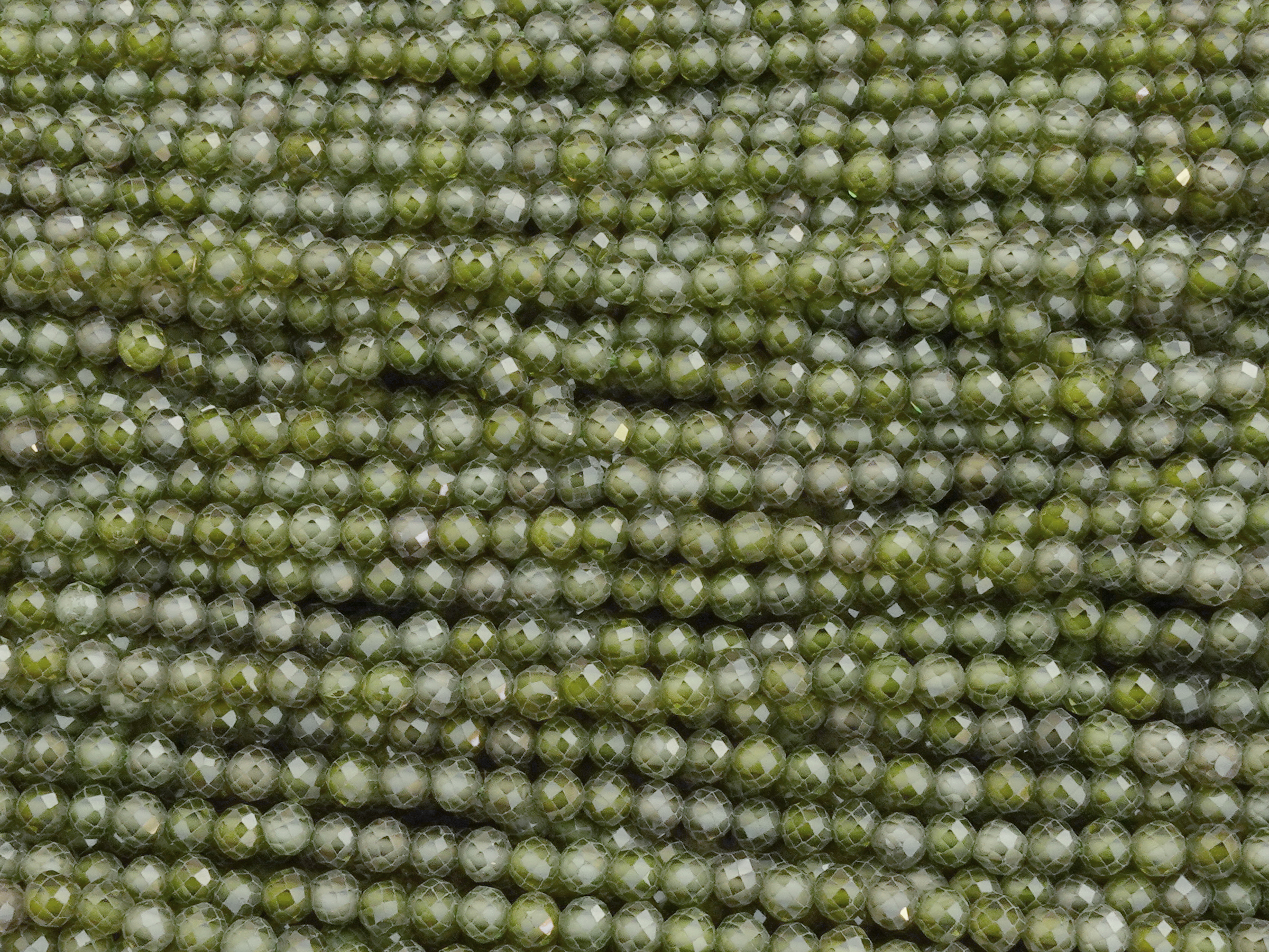 facettierte Zirkonia Perlen 3mm, olivegrün
