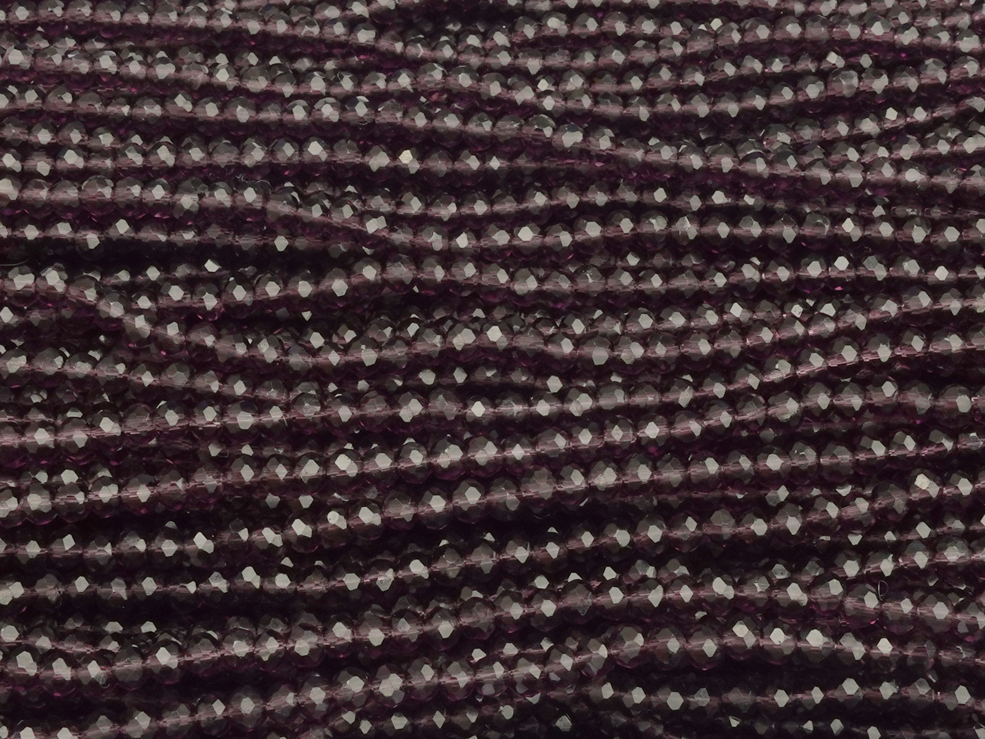 facettierte, geschliffene Glasperlen 2x3mm Farbe: Amethyst